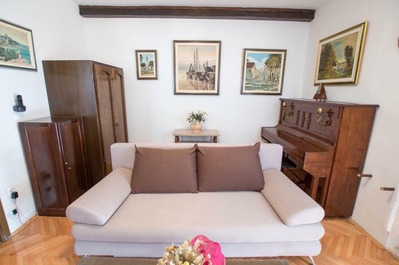 Apartment Cherie Trogir Eksteriør billede
